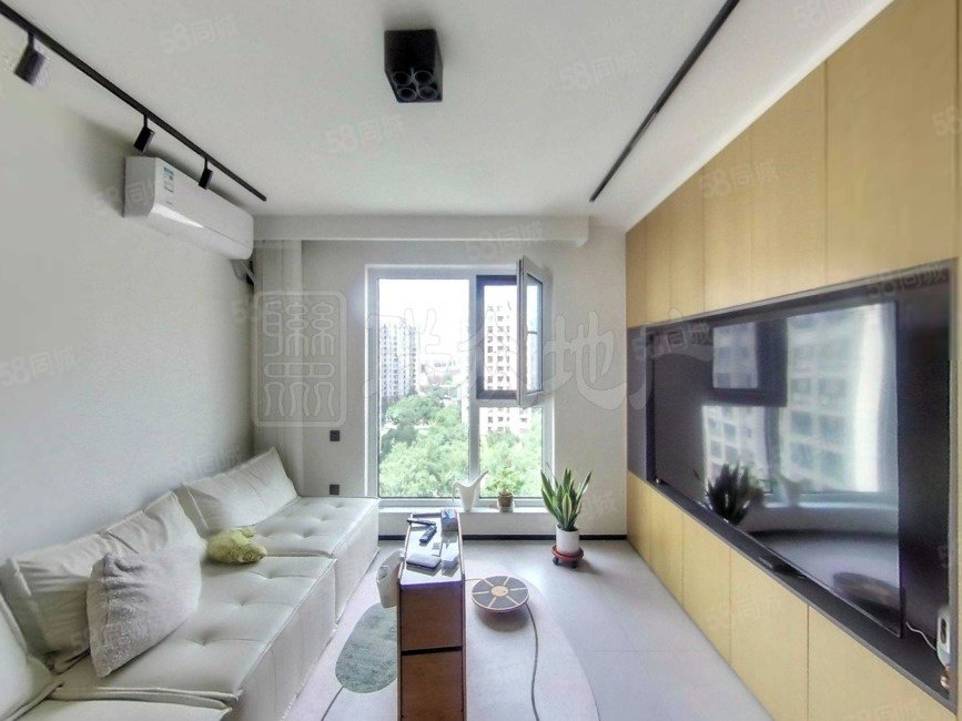 海上?；▓@3室1廳1衛(wèi)96.03㎡西南660萬