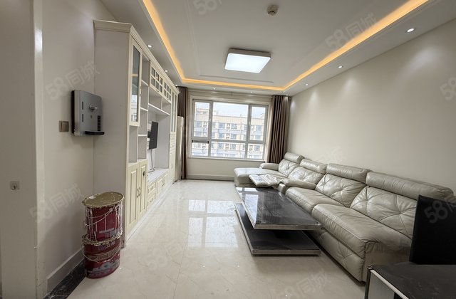 急售！昌润连城！总高18！带车位储！满二！精装！英特！东苑！