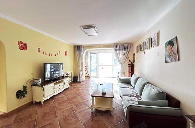 东方太阳城三期琴湖湾3室2厅147.81㎡380万二手房图片