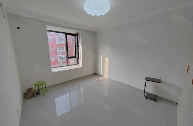 东边户 精装修 地暖房 花园府第 公摊小 云麓九里 碧桂园