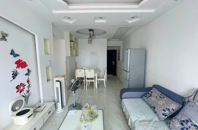 融创凯旋公馆3室2厅71.71㎡78万二手房图片