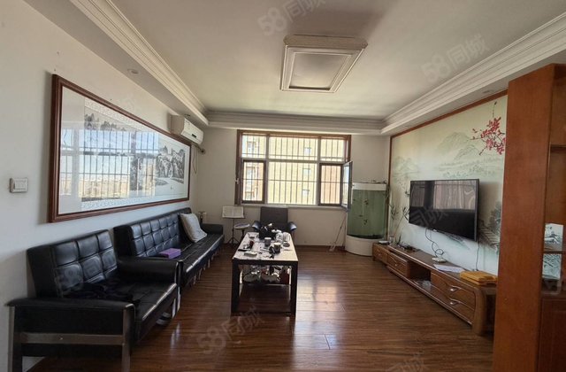 文轩本部第二实验孟达金铭轩龙湾德馨园西边户全明户型，看房方便