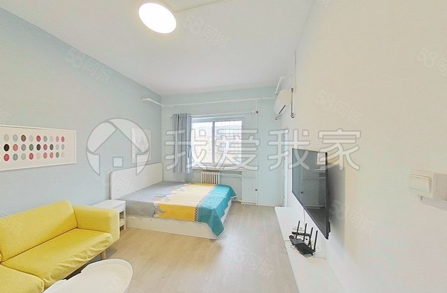 展览馆路小区1室1厅36.7㎡309万二手房图片