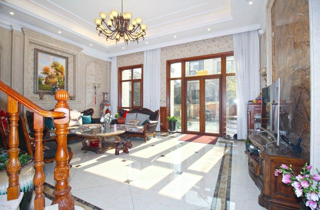 绿地乔治庄园(别墅)5室3厅441.68㎡2800万二手房图片