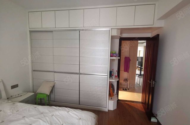 锦绣山庄4室2厅134㎡98.8万二手房图片