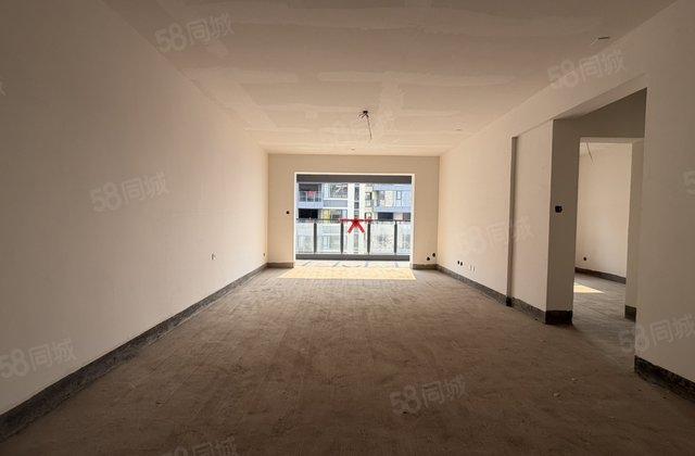 公园20183室2厅126㎡123万二手房图片