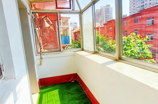 东昌中学 中间楼层 前后无遮挡 新星  有钥匙配套全精装修