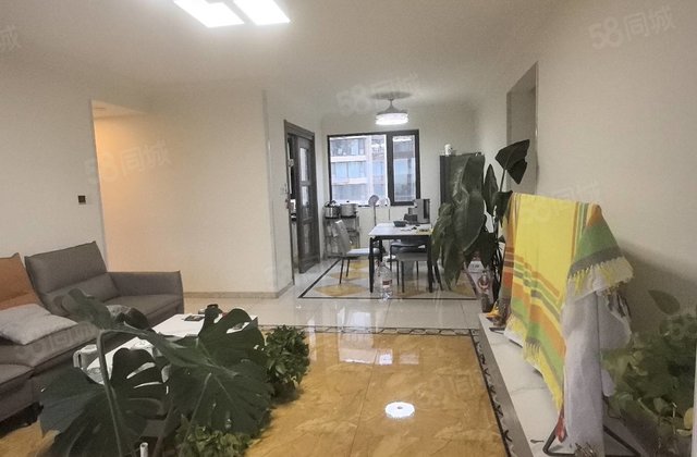 碧桂园翡丽湾 精装四室 一梯一户  前排观景房 二中