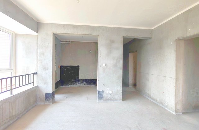 鹭湖宫11区B区4室2厅142.46㎡103.9万二手房图片