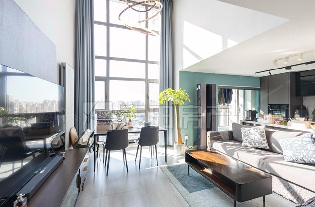 天鹅湾(北区)1室2厅65.34㎡628万二手房图片