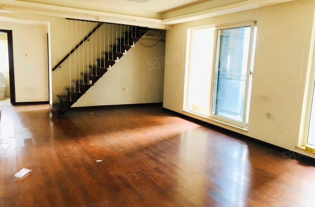 万科金域华府3室1厅85㎡126万二手房图片