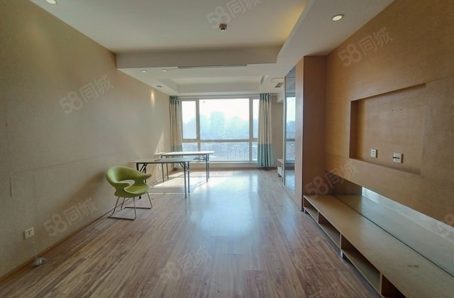 伊景华园1室1厅55㎡130万二手房图片