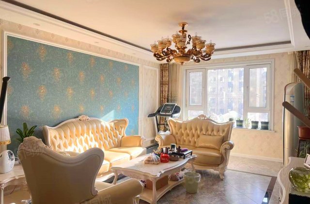 保利香槟凯歌3室2厅124.55㎡130万二手房图片