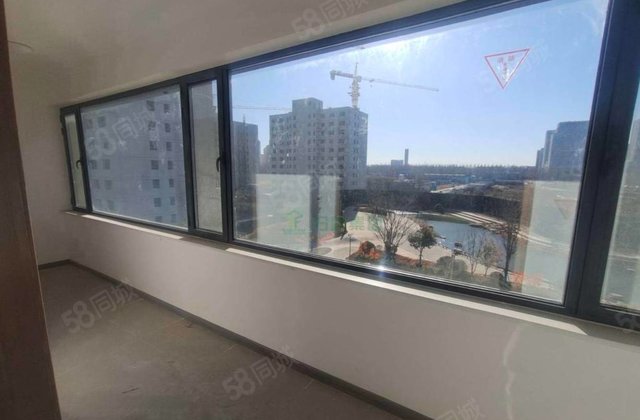 九州康城小洋房精装修!小区环境特别好,游泳馆,健身房,餐厅,