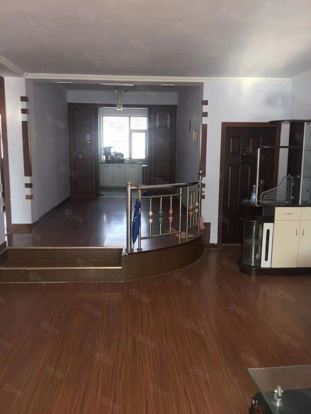 宜宾消防特勤家属楼2室2厅1卫106.59㎡南北38万