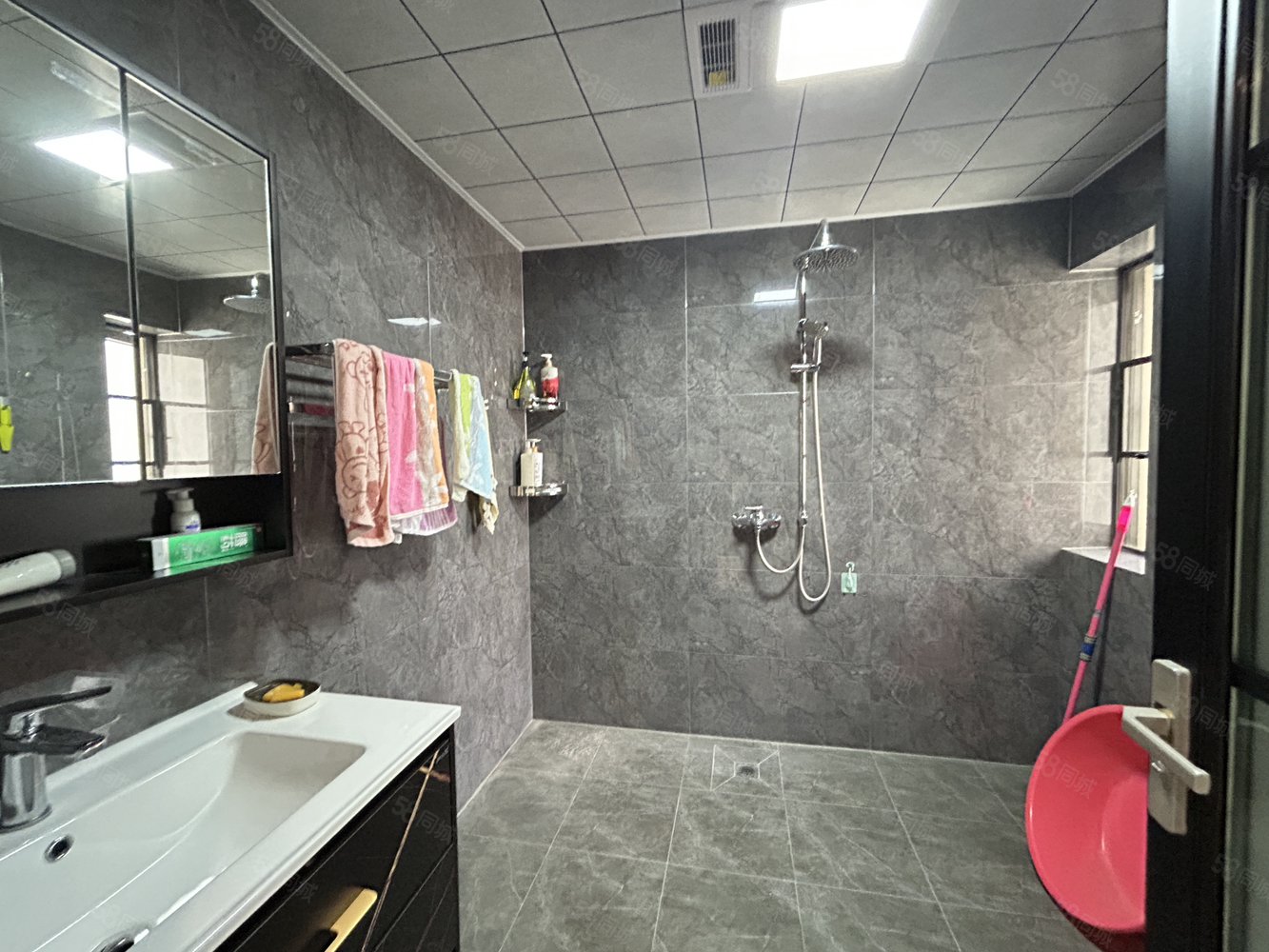 青华海park天玺5室2厅2卫168㎡南北121.6万