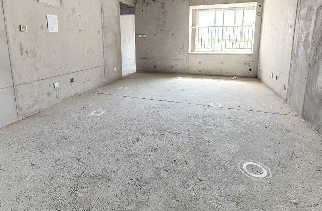 秦都花苑3室2厅109.77㎡75万二手房图片