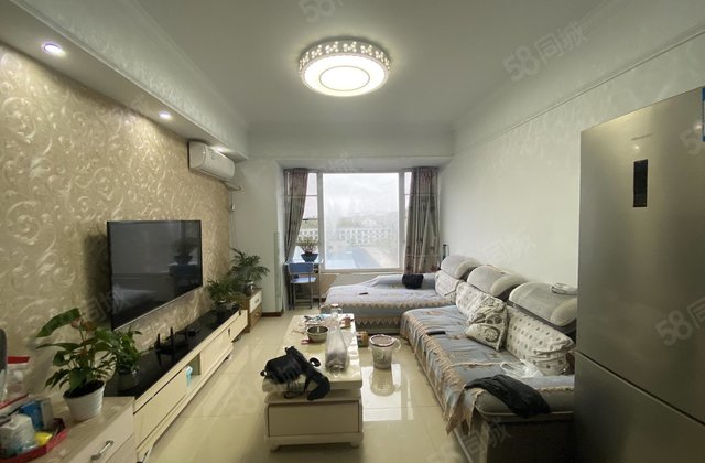 东域龙湾二期2室2厅68.72㎡58万二手房图片