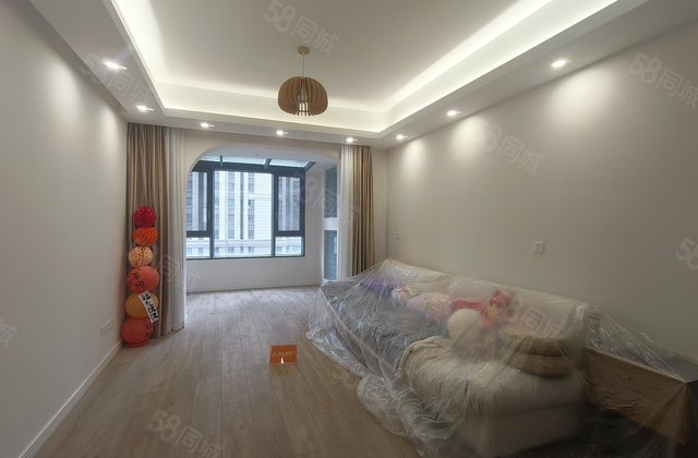 东湖世纪城(1区)3室2厅96㎡59万二手房图片