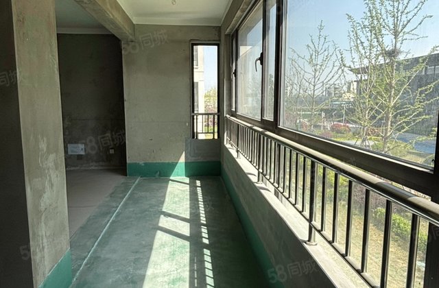 海博龙樾府4室2厅143.5㎡107万二手房图片