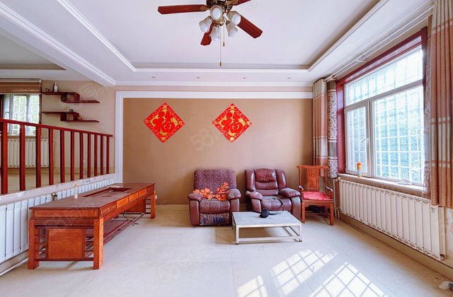 急售 湖边 城市主人 双拼别墅 有钥匙 看房方便 有车位