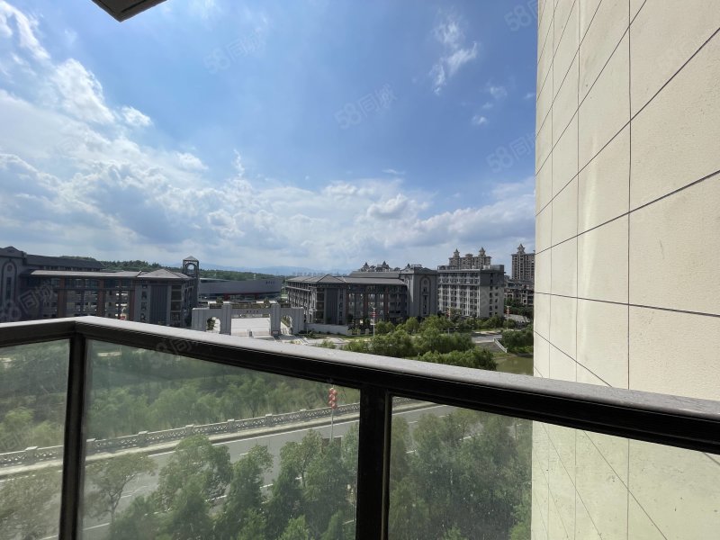 产权清晰 近地铁 满二 双卫格局 交通便利,联泰天禧-南昌58同城