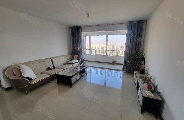 市中心  公园首府  四室  东边户  带车储  免大税