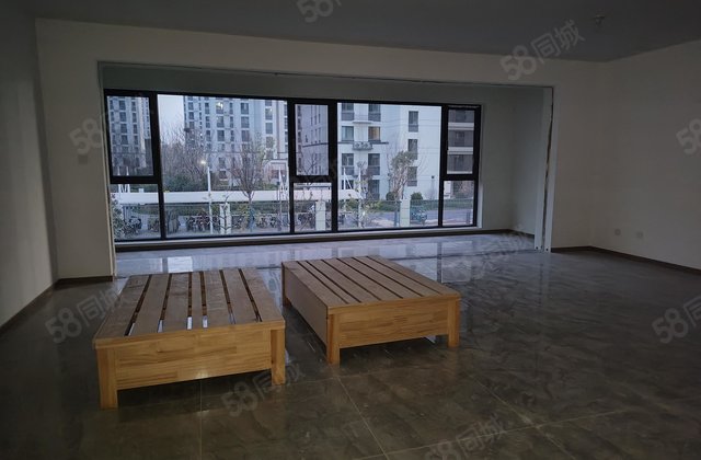 民生海通城市芳华 简单装修 朝南 3室2厅 楼层好 视野无遮