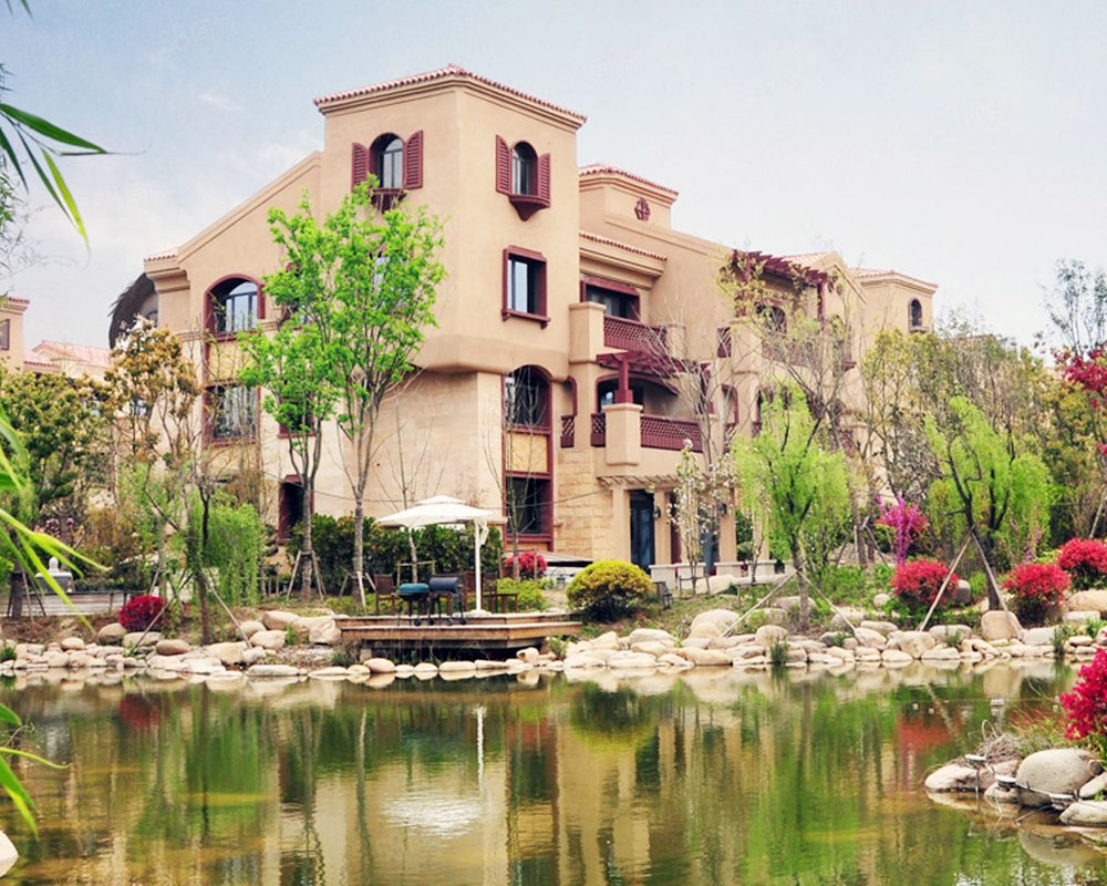 保亿风景水岸郊环以外