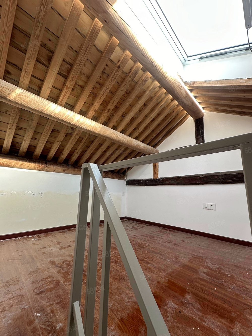 東旺胡同小區(qū)1室1廳0衛(wèi)12.2㎡南北220萬(wàn)