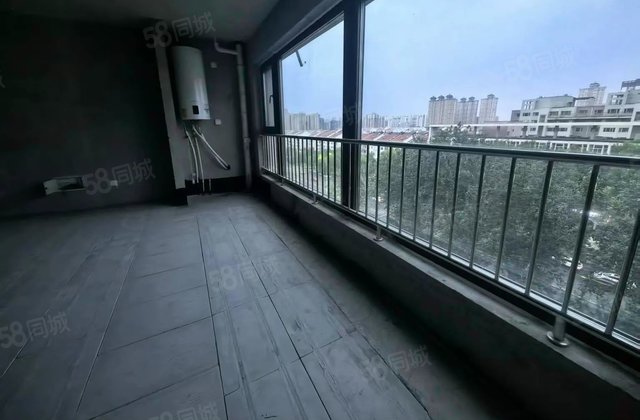 嘉禾复兴公馆3室2厅155㎡186万二手房图片