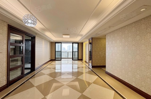 龙湖世纪峰景4室2厅143.59㎡310万二手房图片