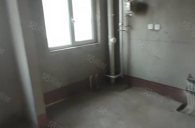 兴龙博雅苑4室2厅155㎡105万二手房图片