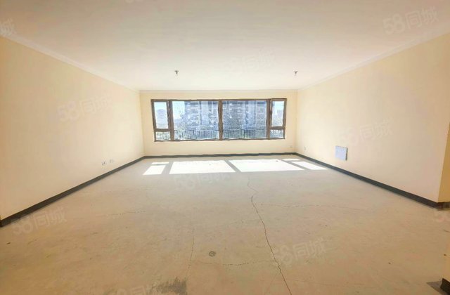 龙湖昱城3室2厅141㎡78.8万二手房图片