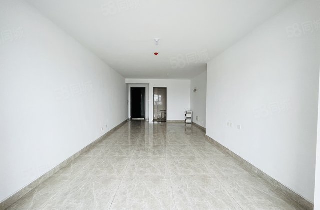 急售 徒骇河观景房 东苑中学 三室两厅 送车储