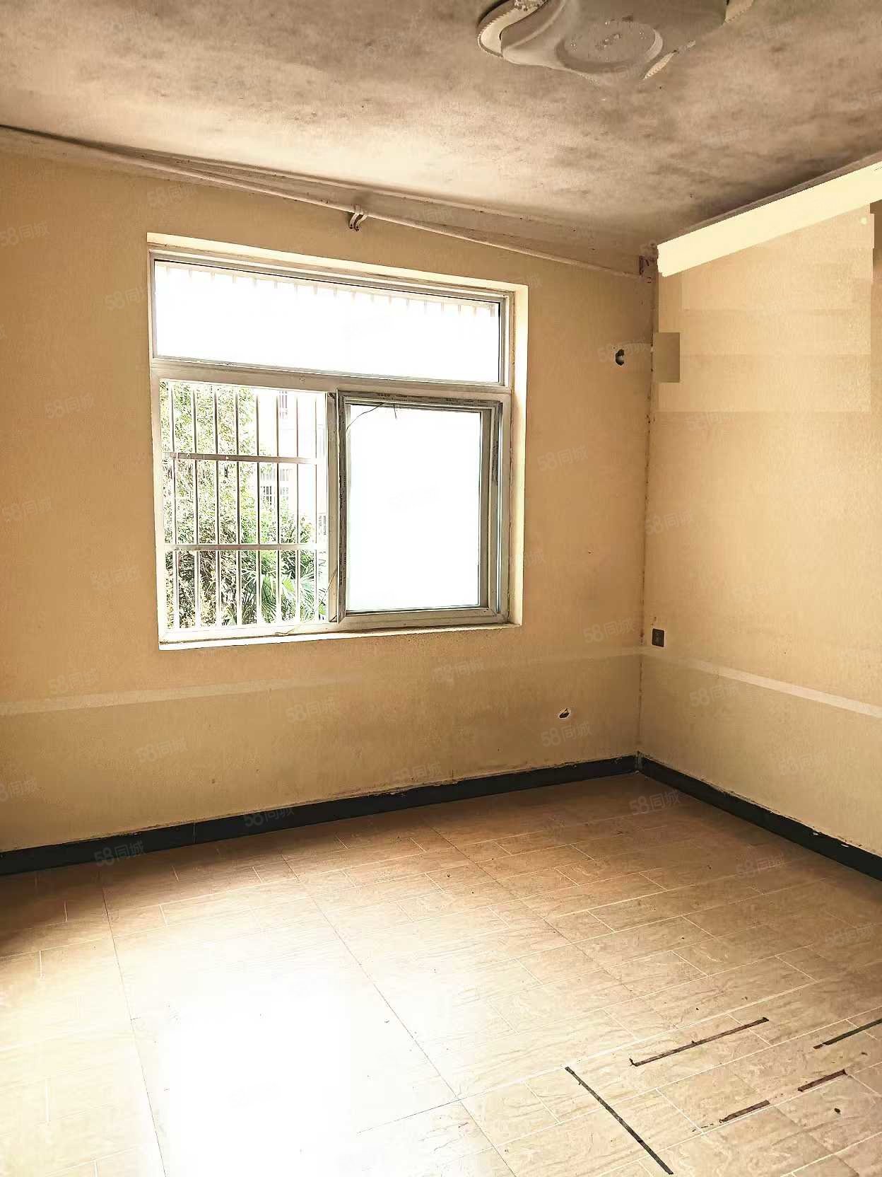 美润兰庭尚郡4室2厅2卫149.61㎡北66.9万