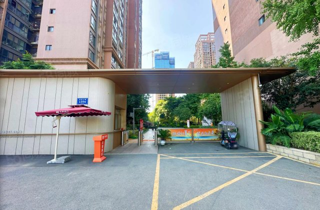恒雨后现代城3室2厅87.21㎡49.5万二手房图片