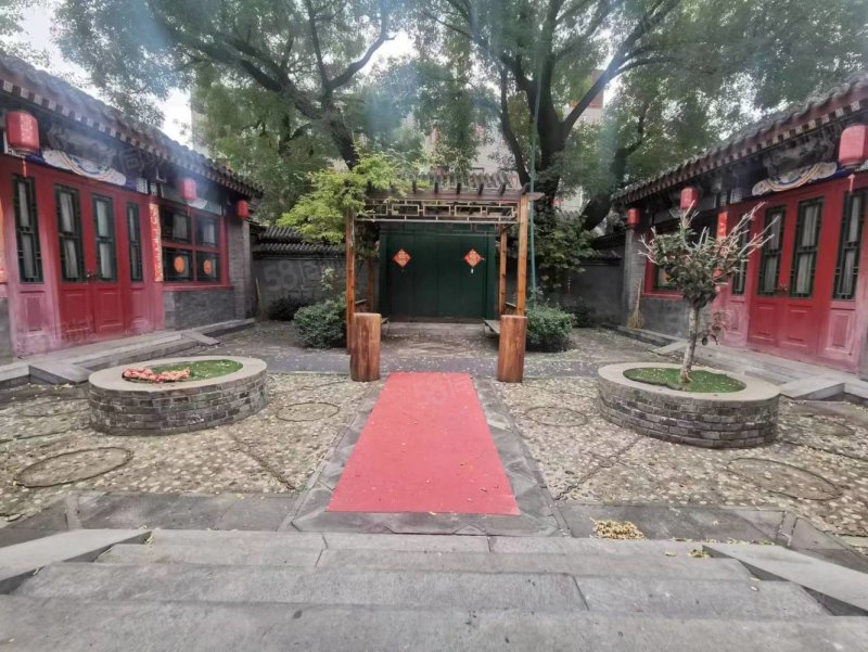 東旺胡同小區(qū)10室10廳5衛(wèi)721㎡南北17000萬(wàn)