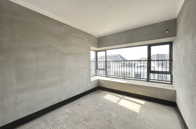 云景台4室2厅117㎡125万二手房图片