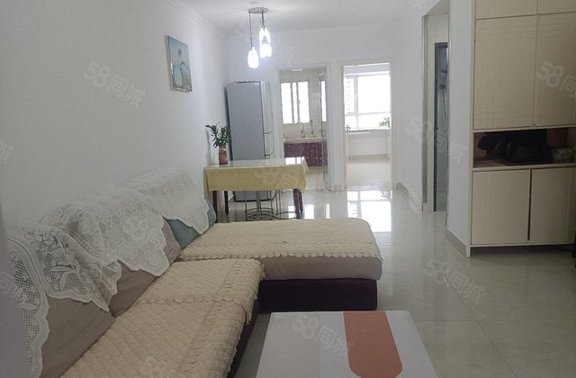 阿卡，电大，精装两室，拎包入住，看房有钥匙