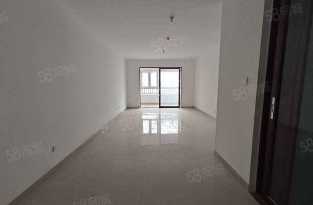 文轩西校 高铁一中 刚需小三居 双卫生间 电梯房 南北通透