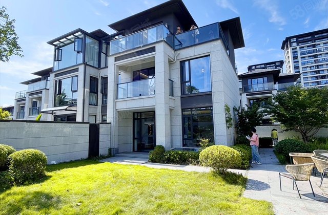 青秀未遮山(一期)5室2厅129.37㎡260万二手房图片