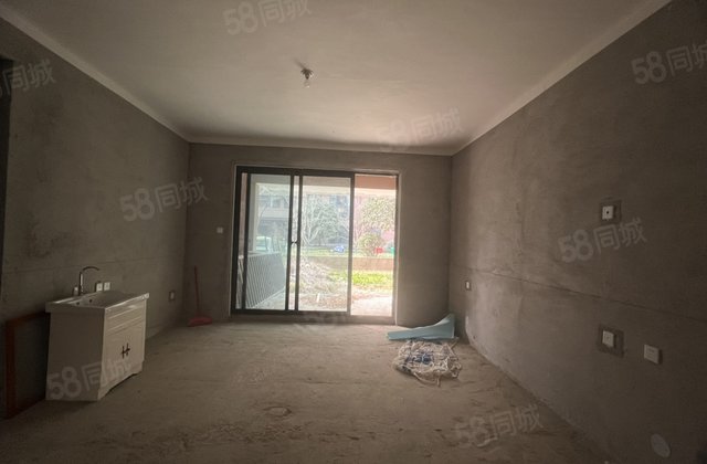 恒达澜郡3室2厅136.57㎡127万二手房图片