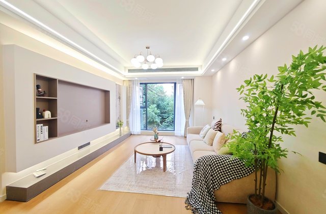 玲珑郡3室2厅92.32㎡150万二手房图片