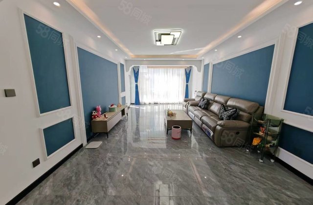 鞍钢花园3室2厅142.3㎡90万二手房图片