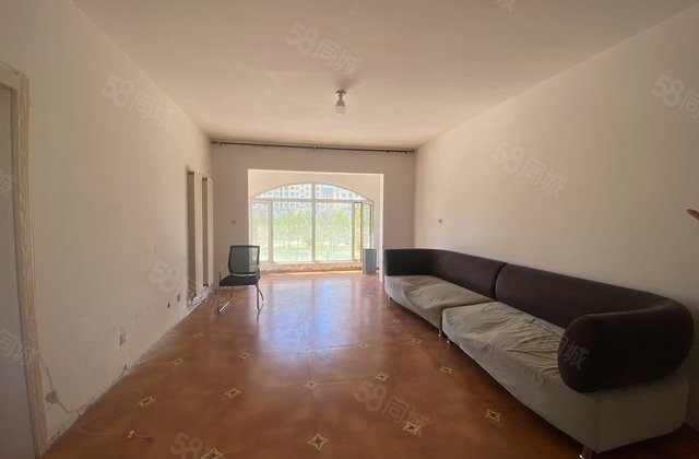 金地铭苑3室2厅138.1㎡101万二手房图片