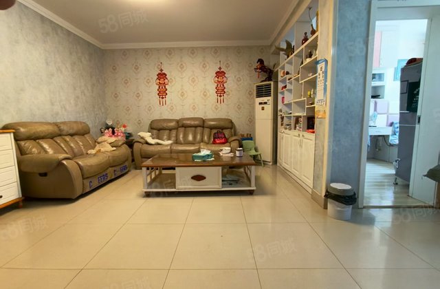 万达附近精装修 停车方便 好楼层 桐凤家园 阿尔卡迪亚