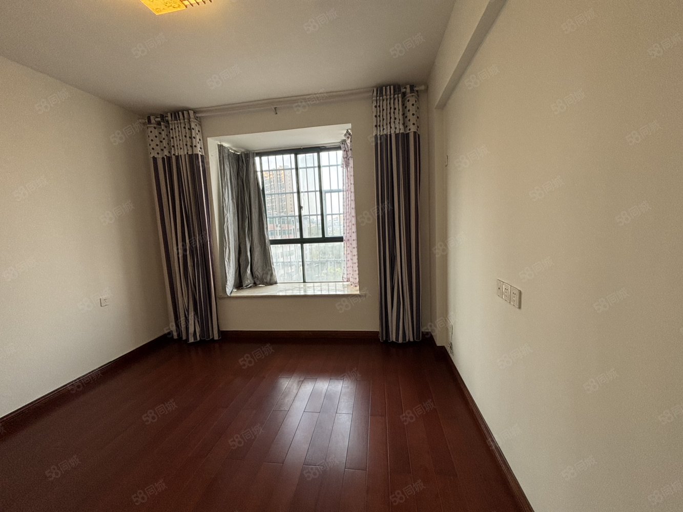 宜人小居2室2厅1卫85㎡南北36.8万