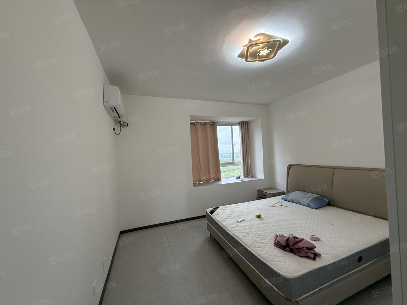 城投五里高小区4室2厅2卫120㎡南北48万