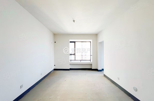 云府1583室2厅110㎡135万二手房图片